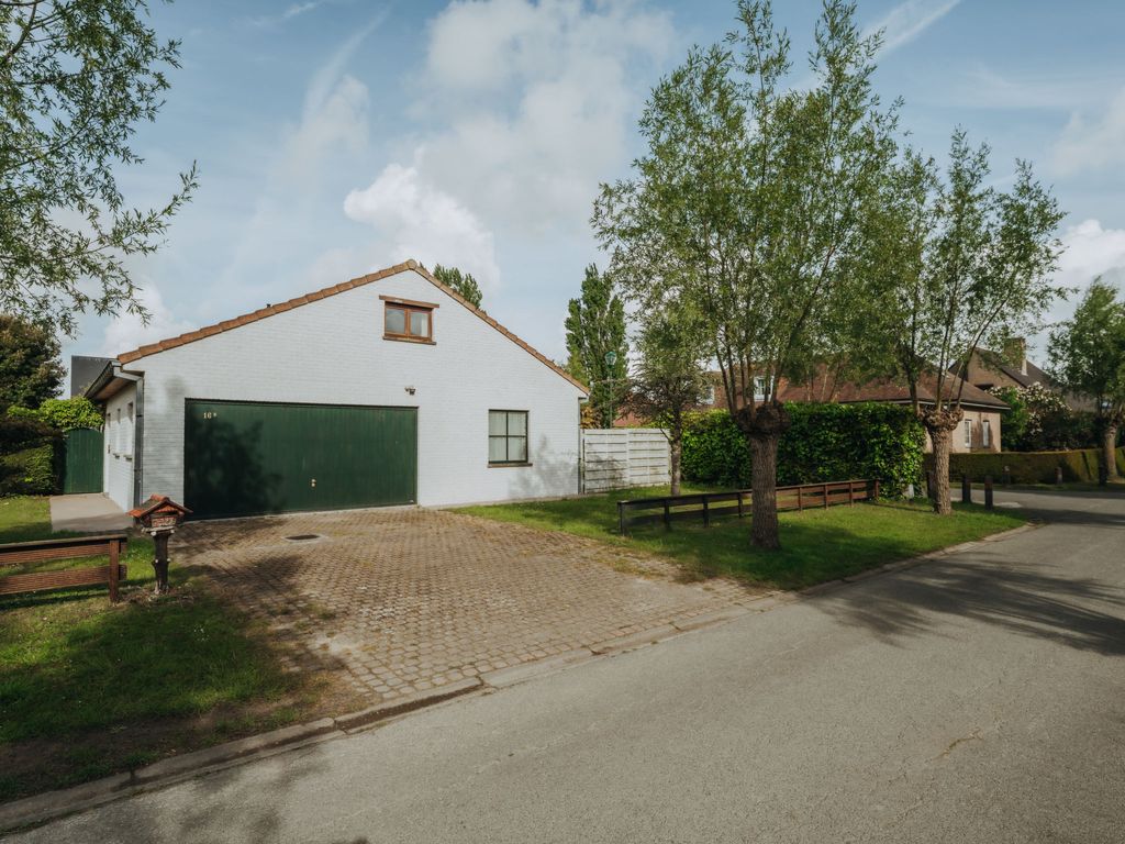Villa Esterel with garden & parking
