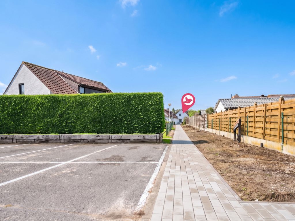 Ter Heide I with terrace & parking
