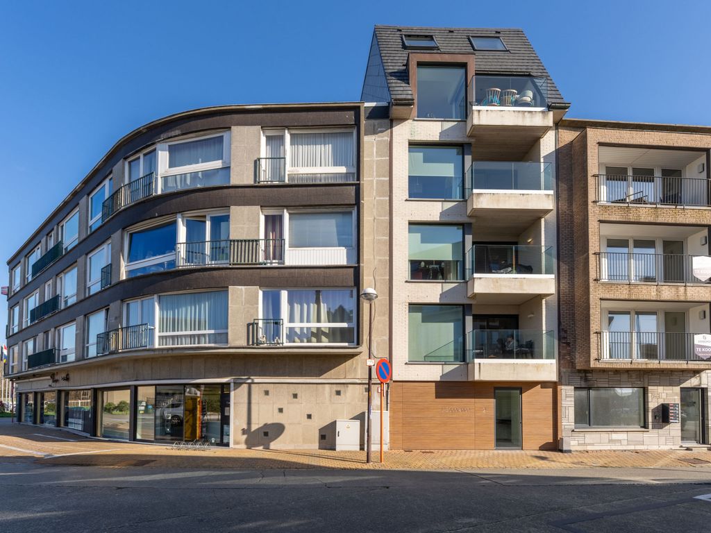 Studio 4.3 with balcony & airco