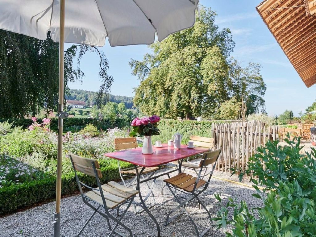 Schlossgut Münchenwiler - Wohnung unten