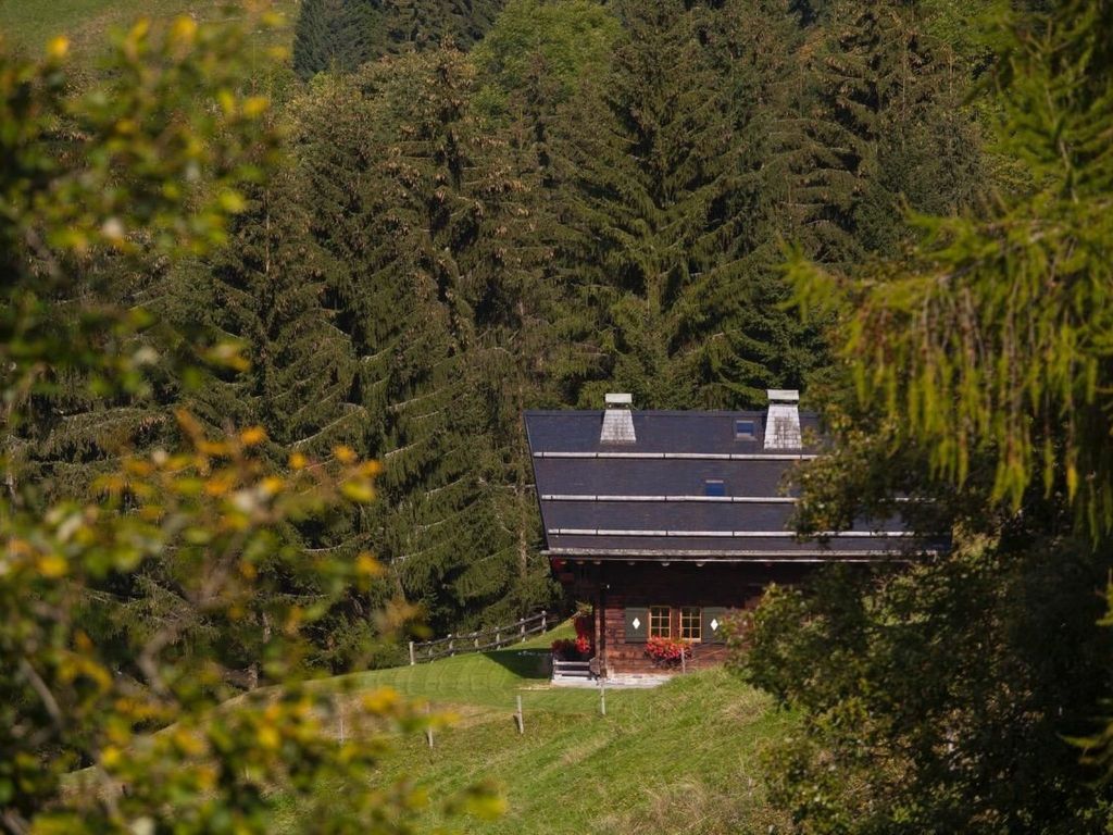 Berghütte "Le Chalet de Lara"