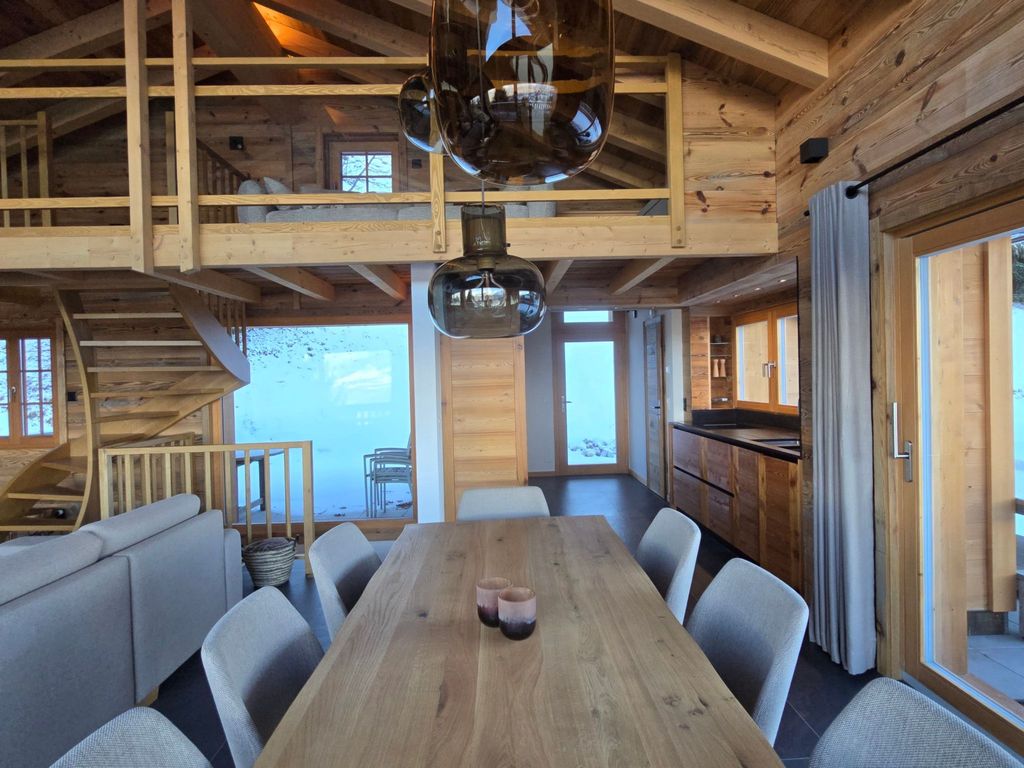Charming Chalet Doux Douze