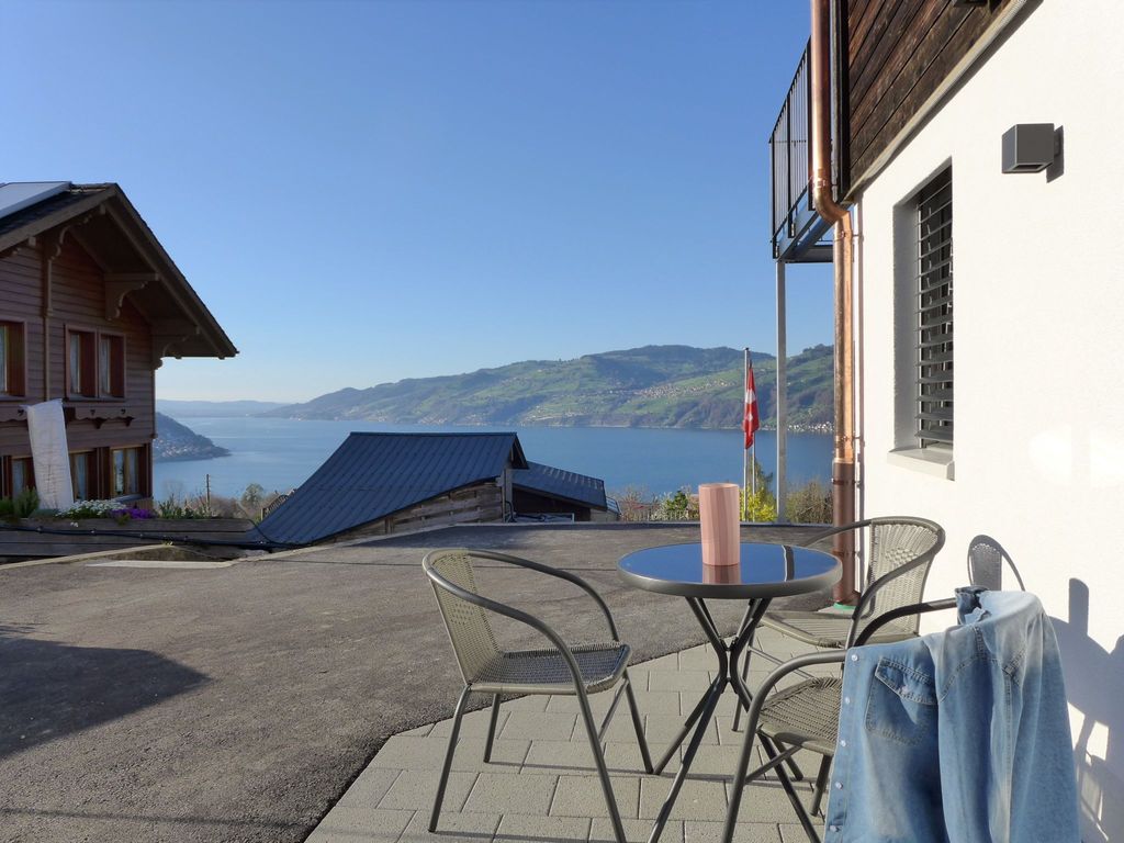 Huus Chloster, Apt Niesen
