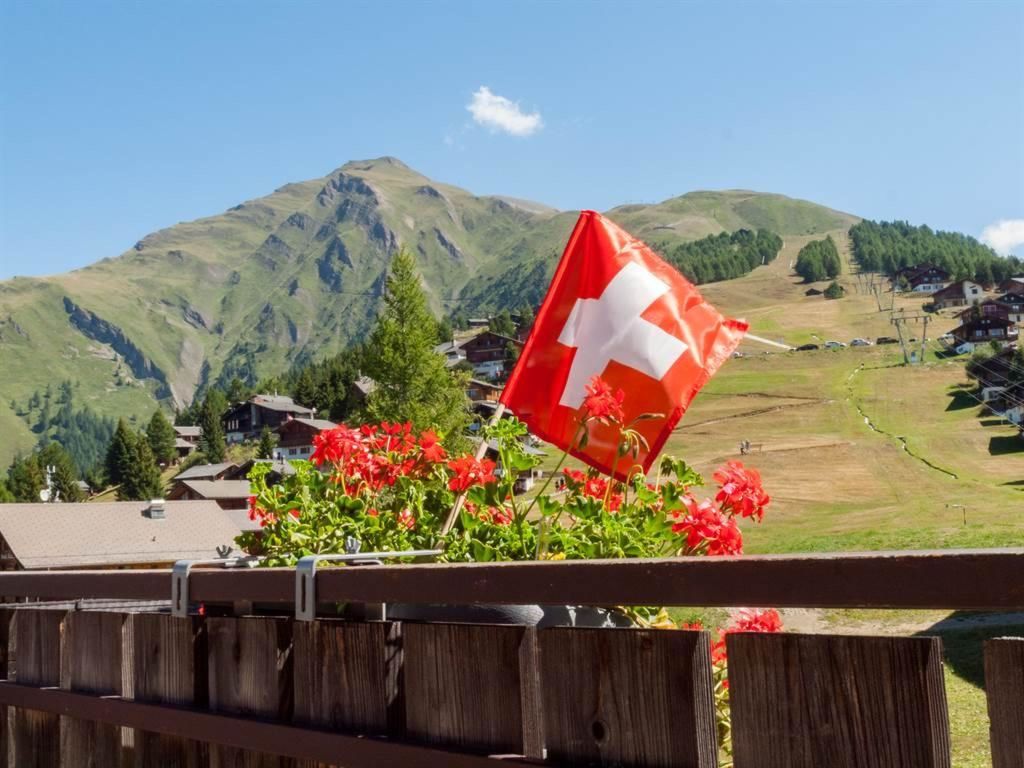 Gruppenhaus Walliser Alpstyle 1. Stock