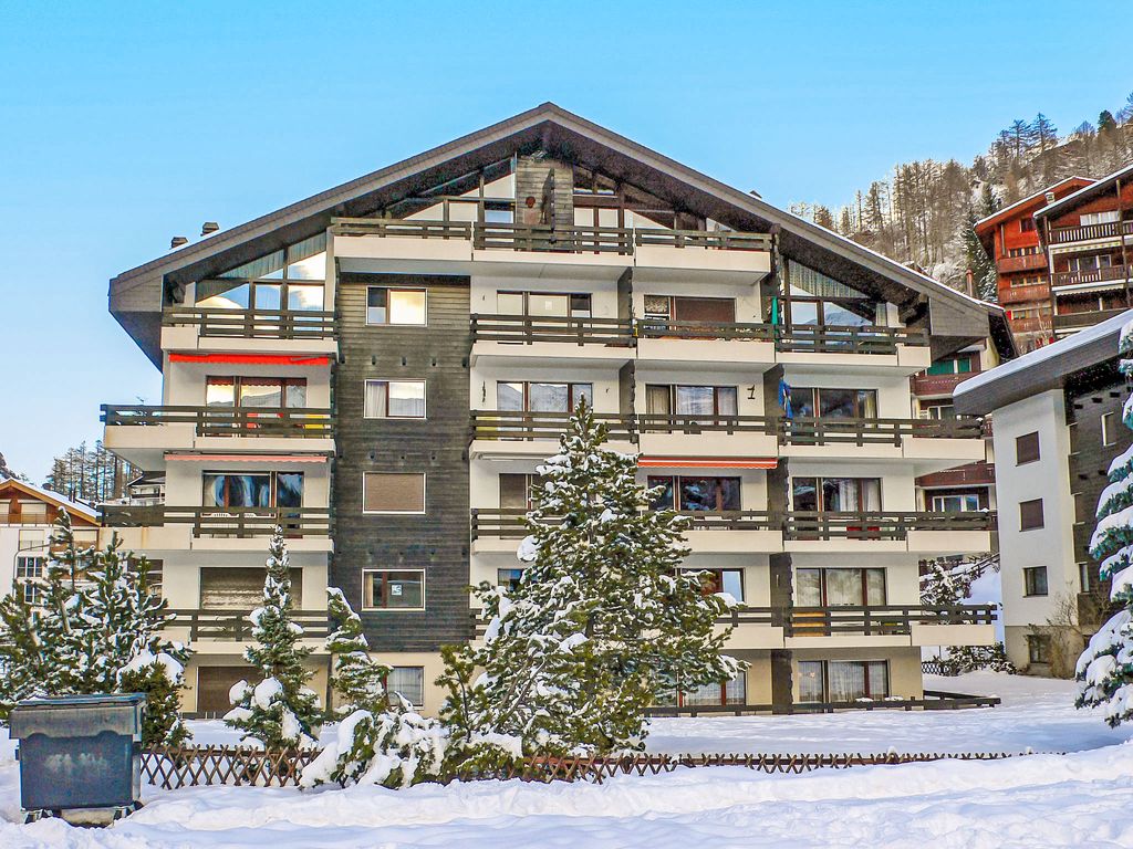 Residence A