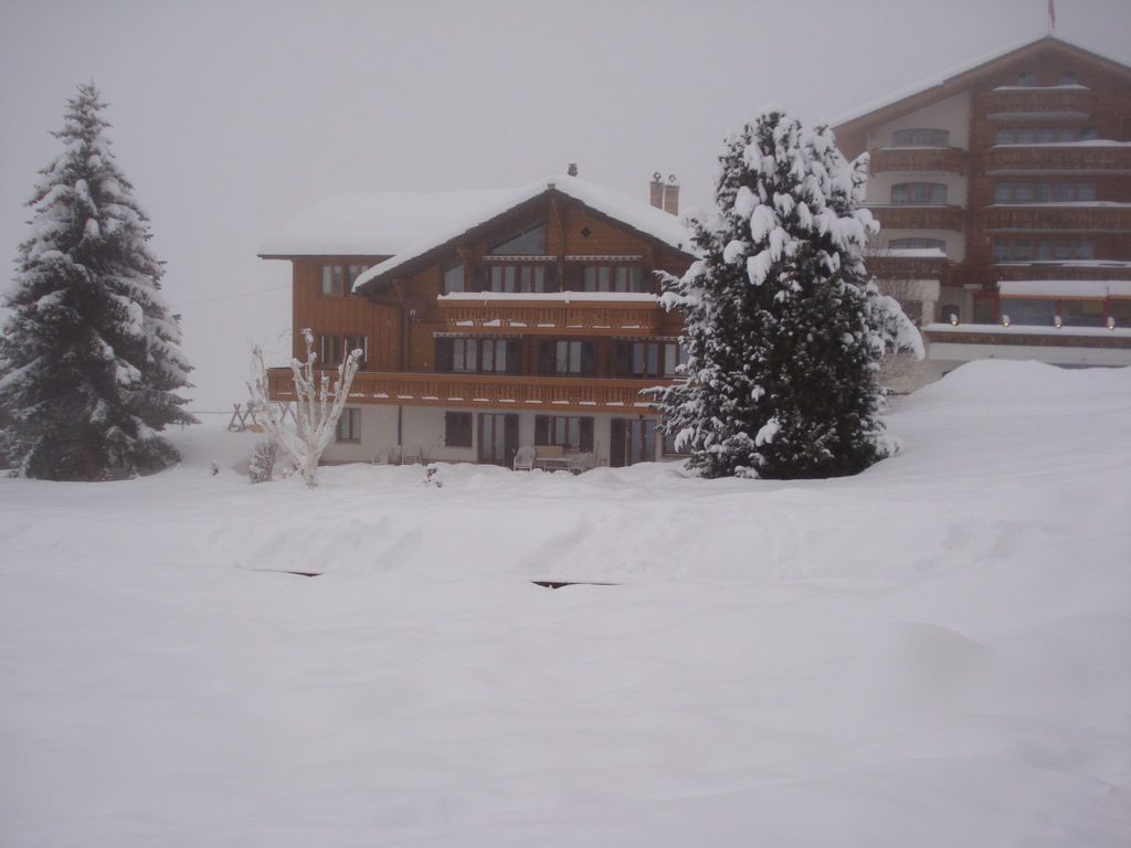 Chalet Petunia, (Grächen), 1116