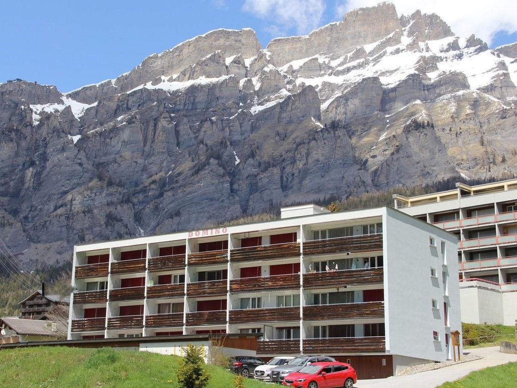 Domino 44 # 4-bed apartment, Dusche, WC 4-bed apartment, Dusche, WC