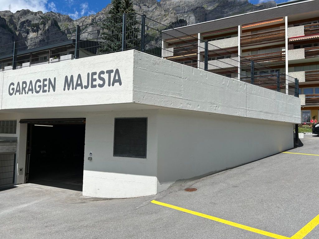 Majesta Leukerbad # 6-bed apartment, Dusche, WC