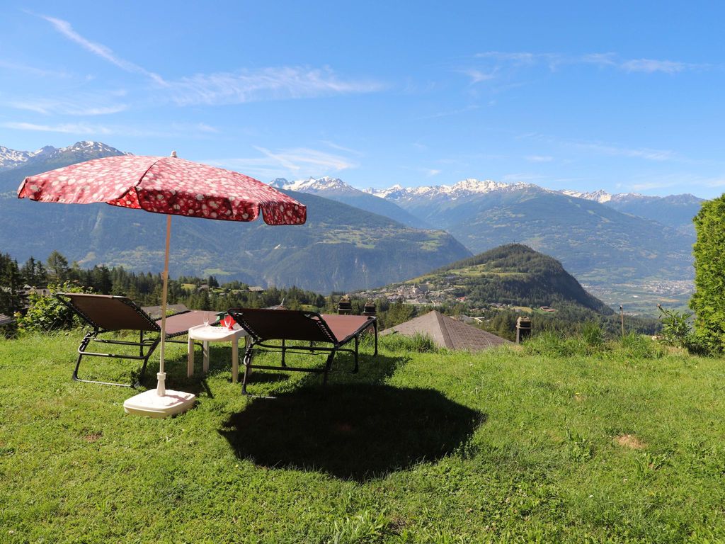 Chalet Praline