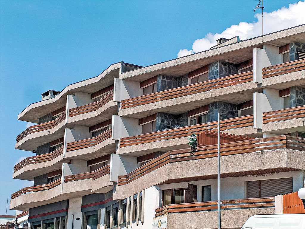 Rond-Point Apt. 20