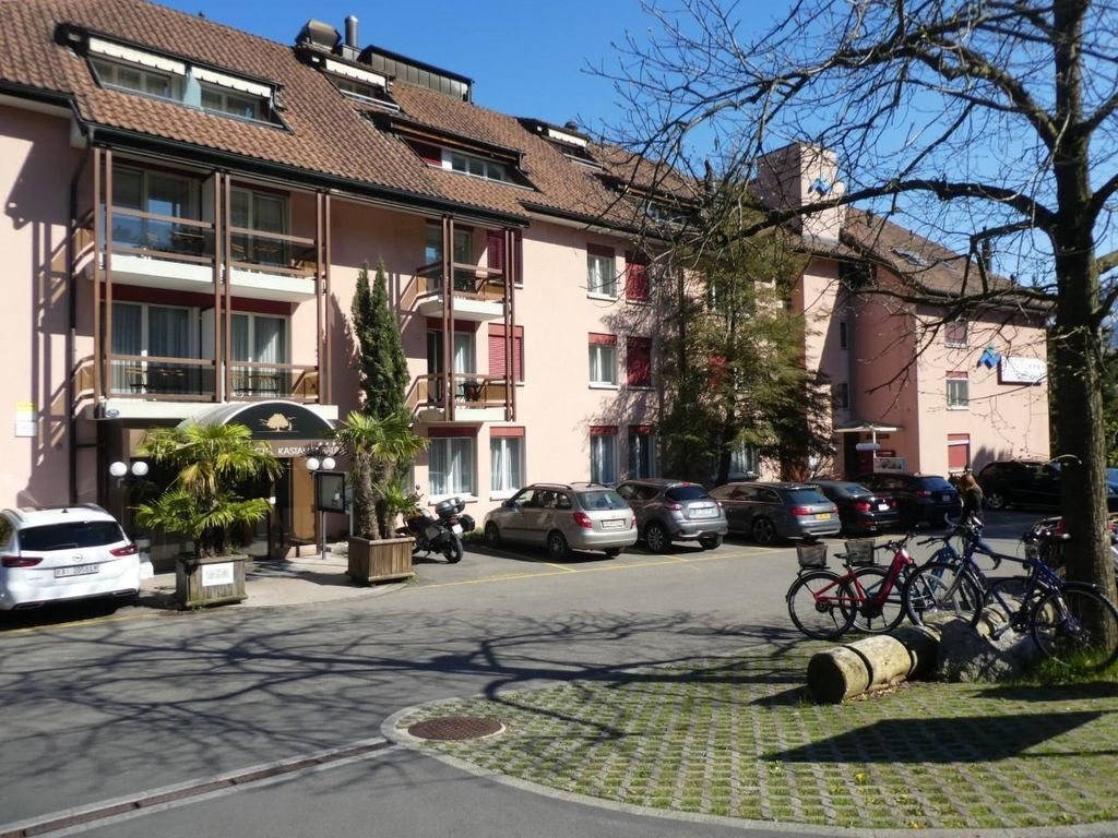 Apartment 360