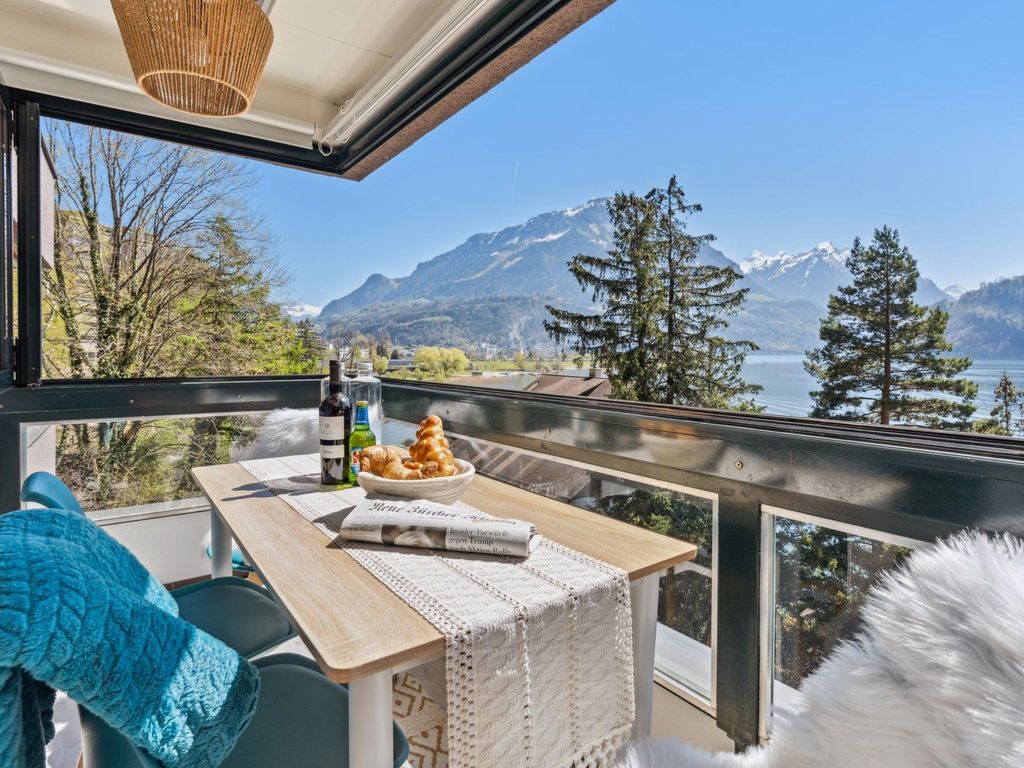 4 Seasons Apartment