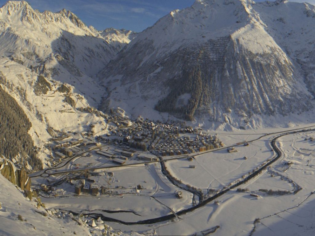 modern eingerichtete Ferienwohnung in Andermatt