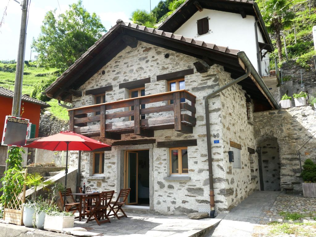 Rustico Emilio