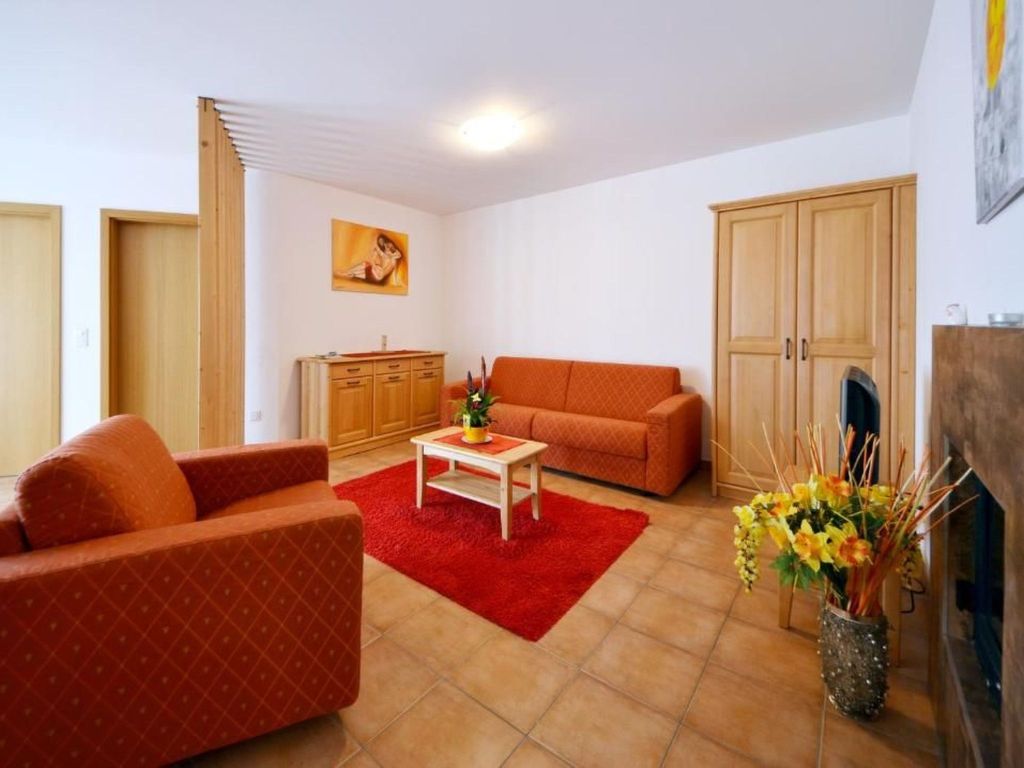 Aparthotel S-Bernardino SA, (San Bernardino),