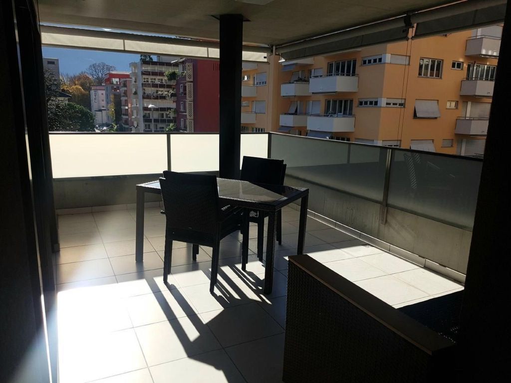 Residenza Vivian - Swan Lake Suite Apt. 304