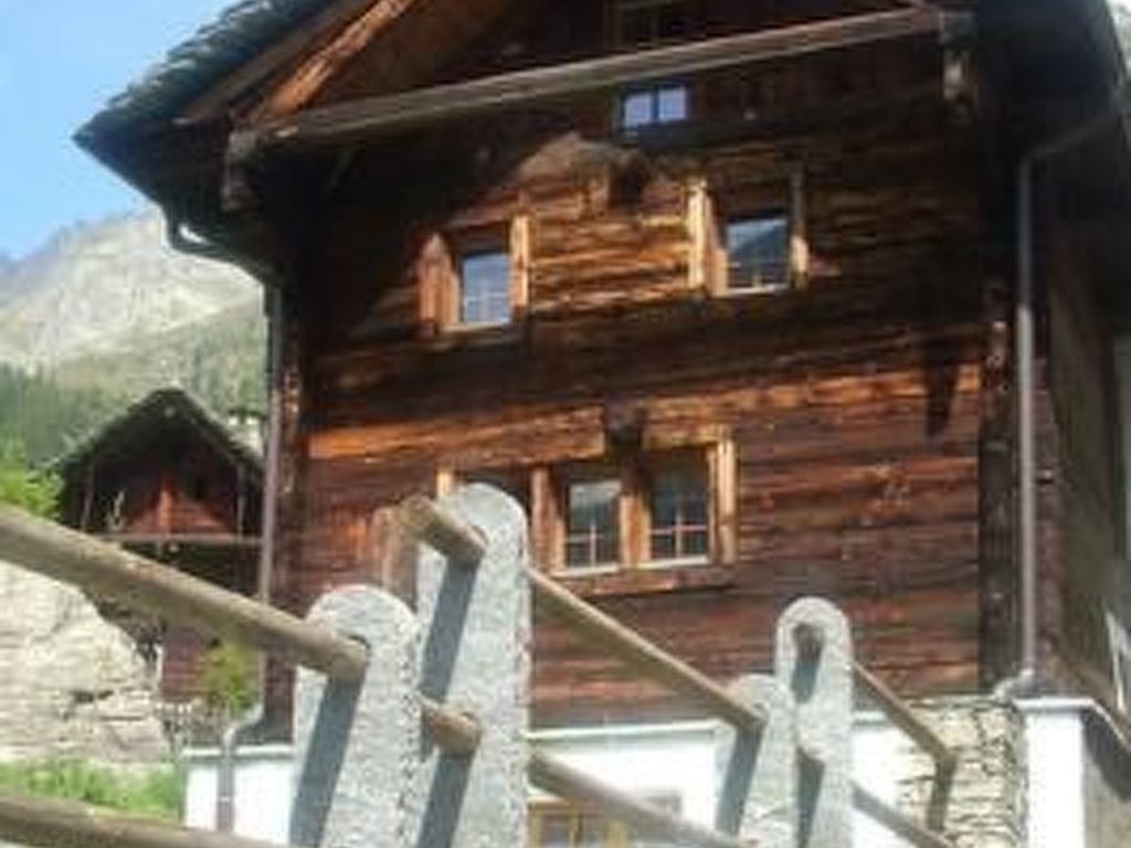 CASA DEL SASSO