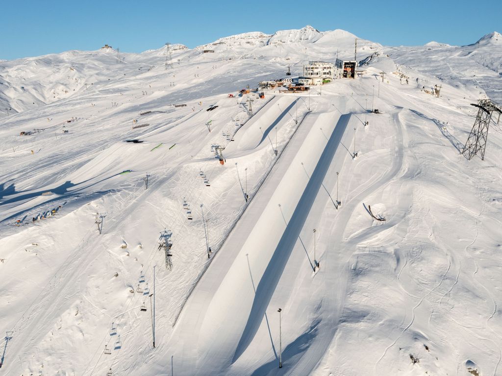 Strietta, (Laax Dorf), 335