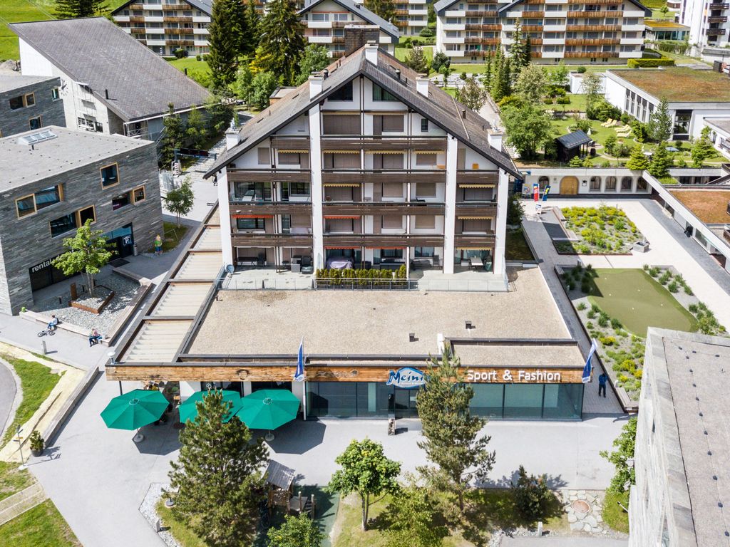 Val Signina 8-17