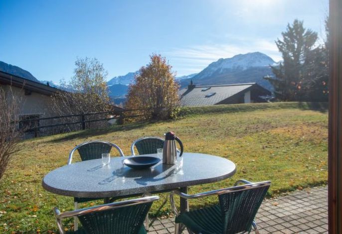 Arnika Family Accommodation in Lantsch-Lenz – For 5 People