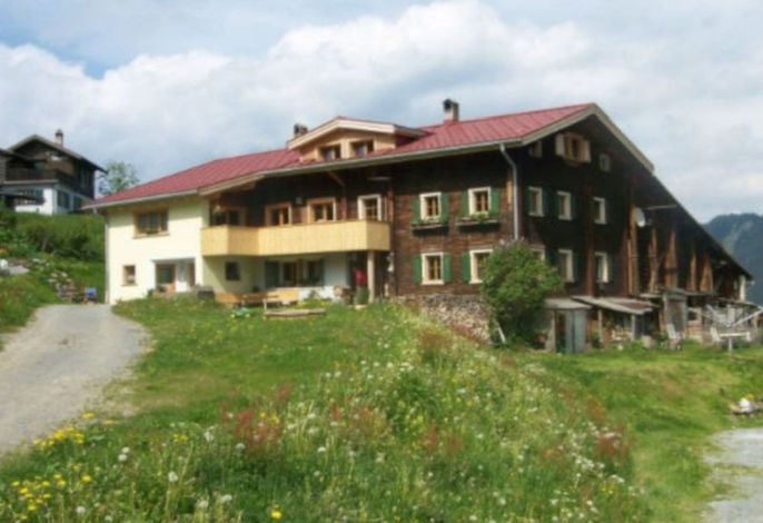 BioHof Casutt, Tenna, (Tenna), 06002B