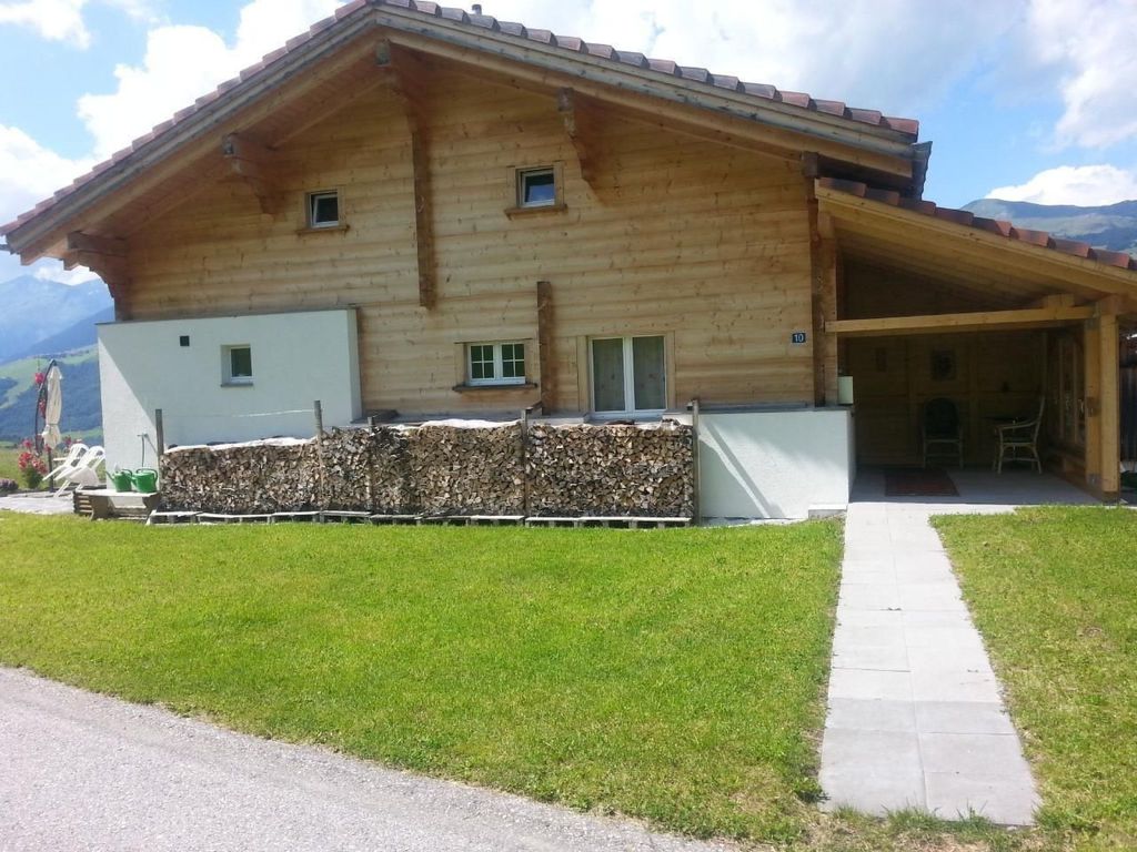 HAUS SIEMI IN CAMUNS