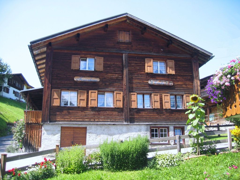 Ferienhaus Cresta in Conters, (Conters), cresta_conters