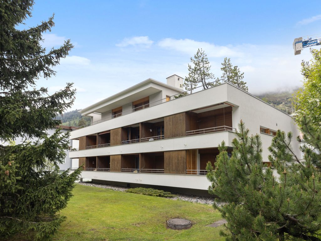 Verbena Apt. 2