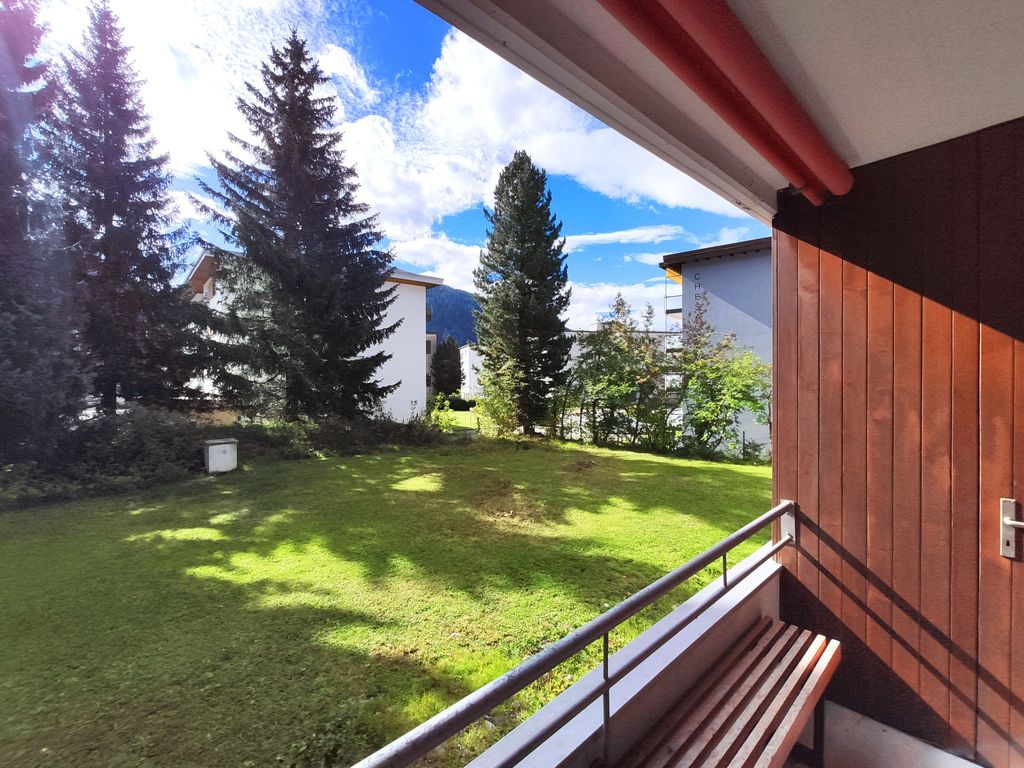 Verbena Apt. 2