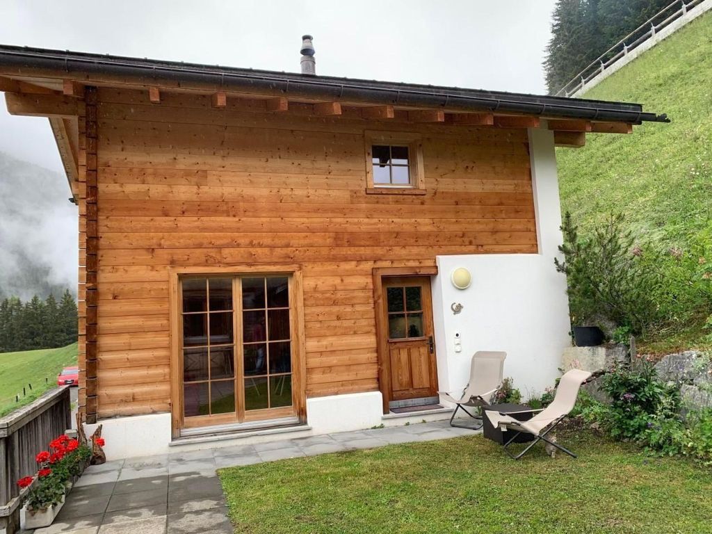 Neuwertiges 2-Zi-Ferienchalet (55m2)
