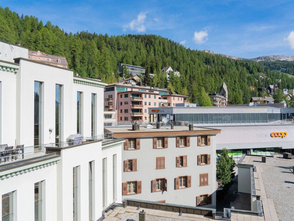 Stadthaus N9 Mountain Medium Studio