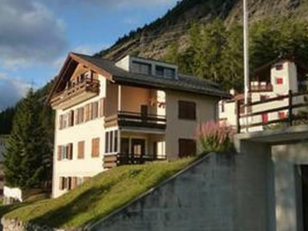 Chesa Viola Dachwohnung