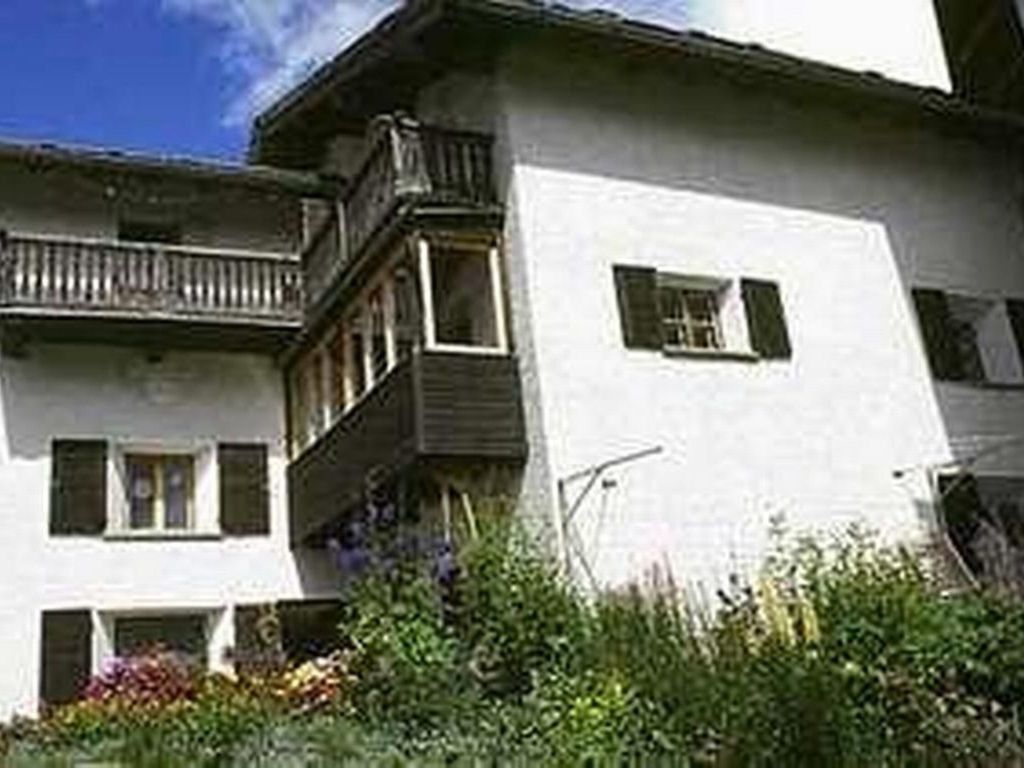 Wohnung 'Cad Maté 2' mit Bergblick