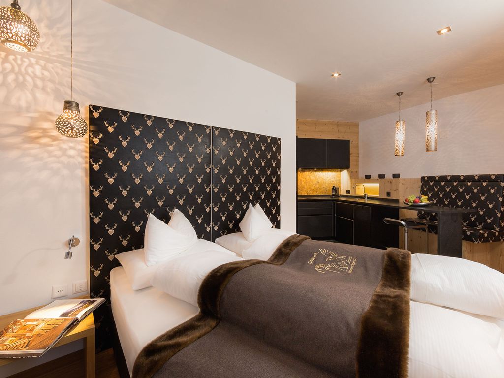 alpinlodge & spa*****, (Samnaun-Ravaisch)