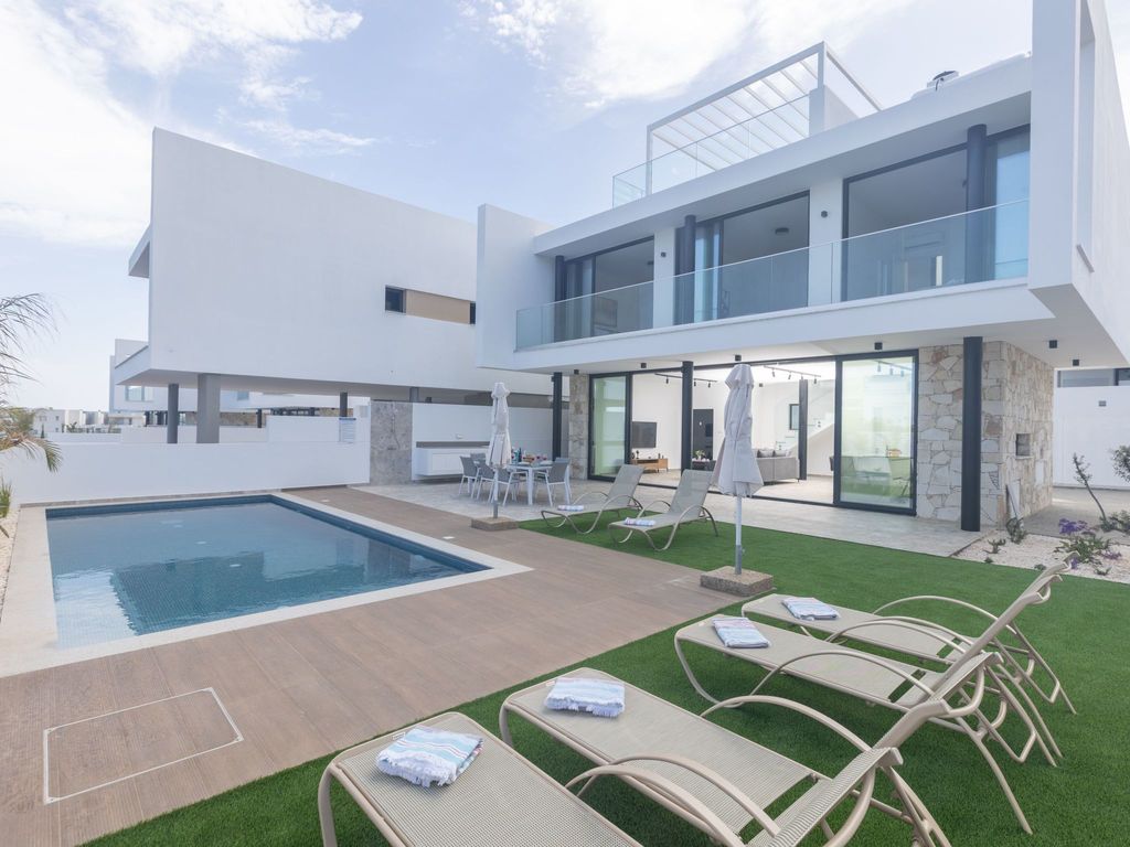Protaras Aqua Pearl Villa AQ05
