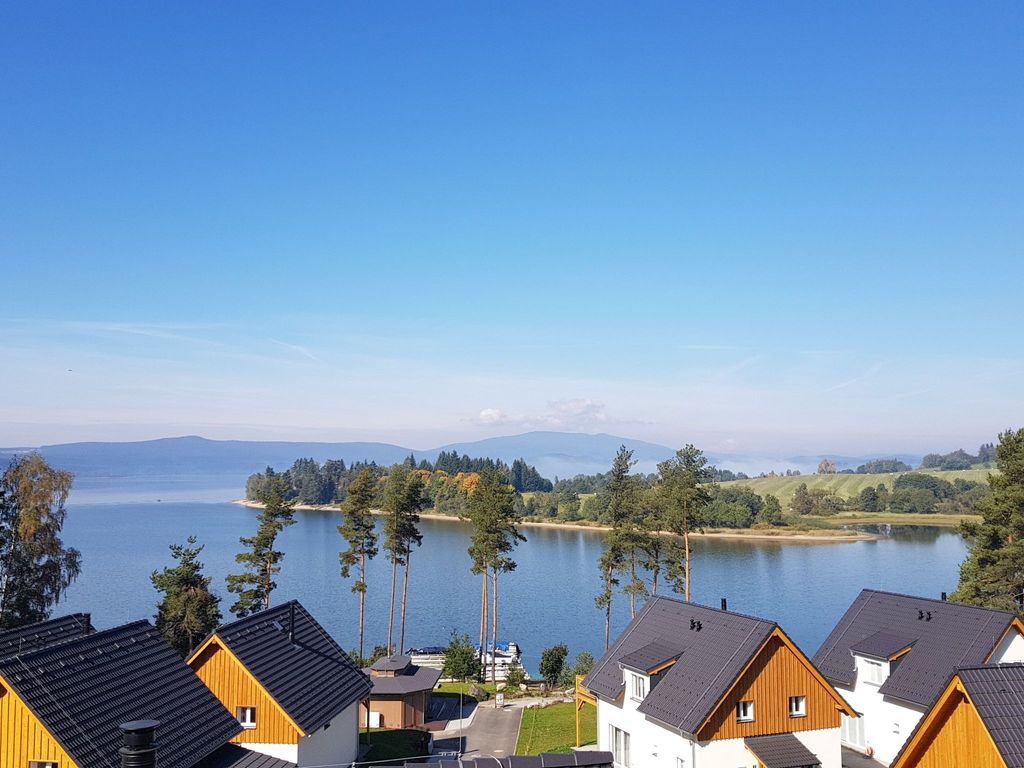 Lakeside Village 36 (+ sauna)