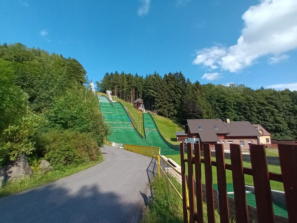 Sunny Slope & Sauna