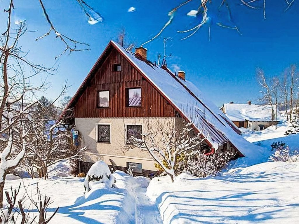 Černý