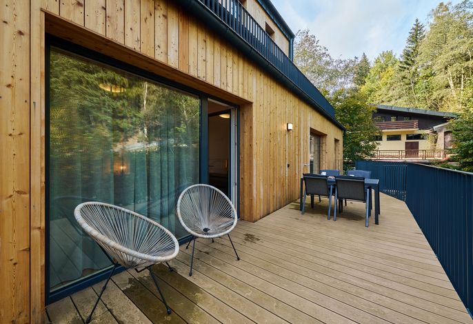 Vogue Ridge Retreat & Terrace .11
