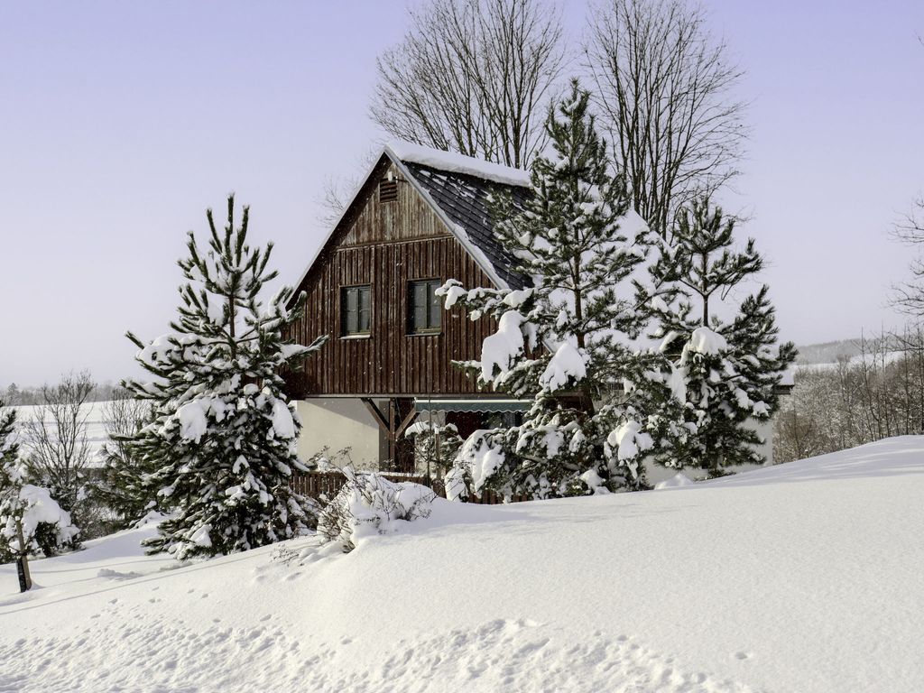 Holiday Hill 67