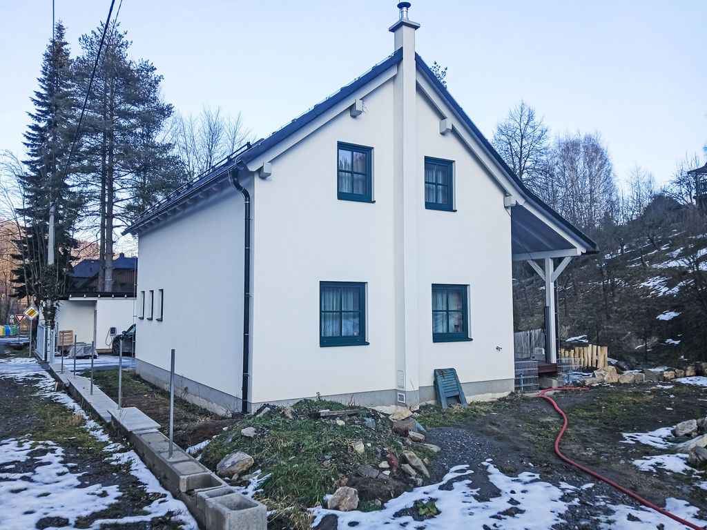Casa Lenka