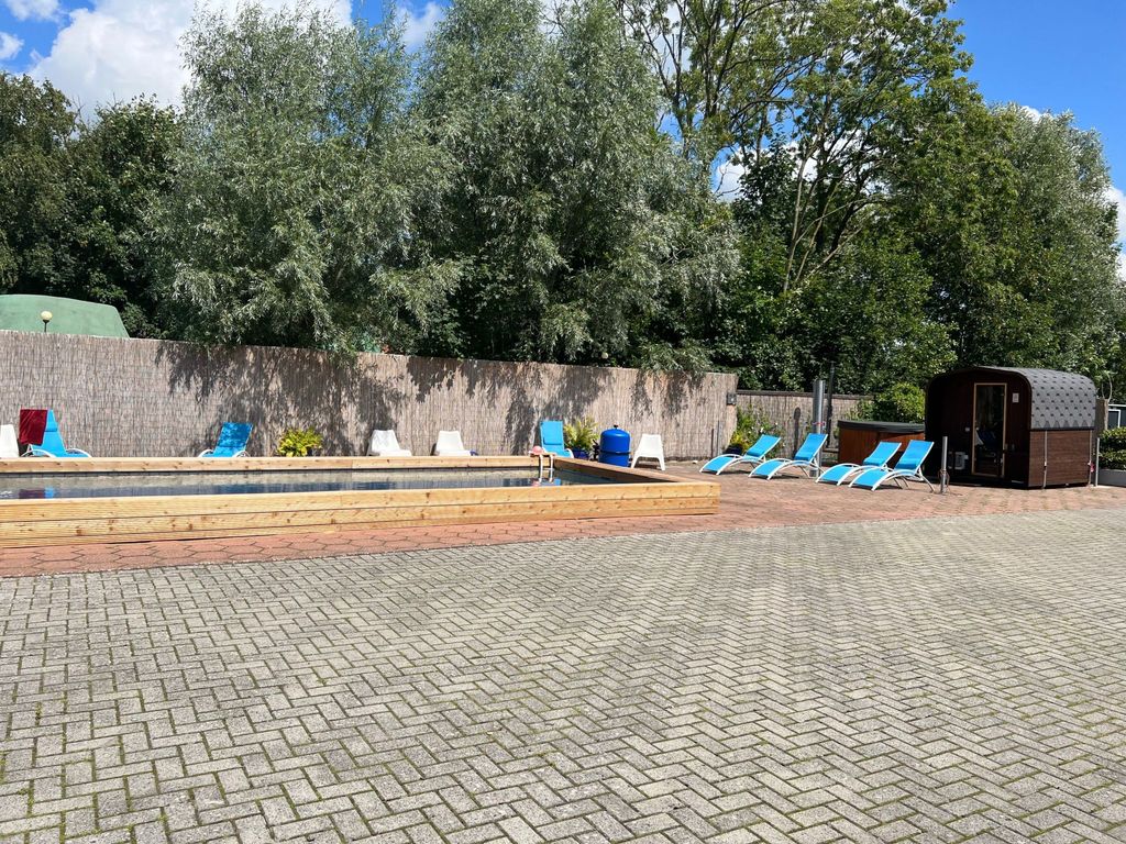 Appartement mit Pool