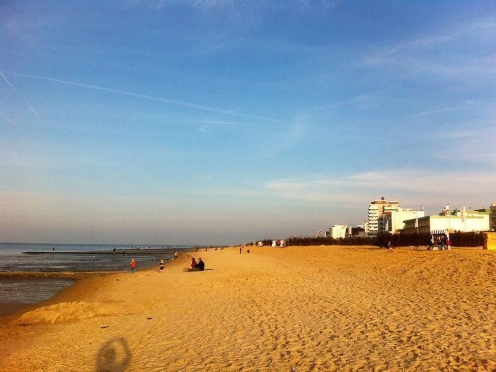 Sonniges Ferienhaus hinter dem Deich