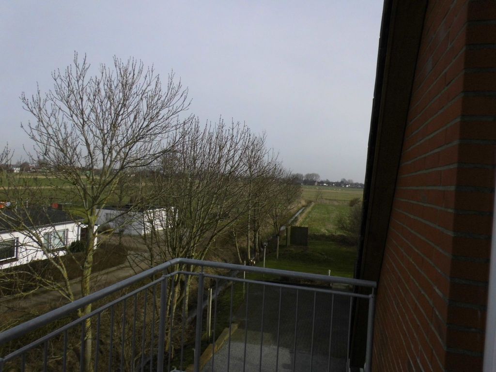 Wohnung in Osterdeich mit Terrasse und Garten