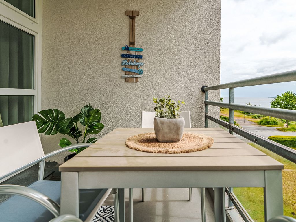 RegioStyle with Sea View-Balcony-Beach