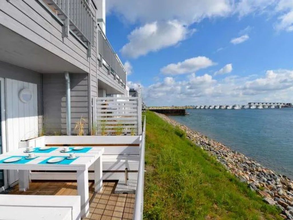 Marina Villa