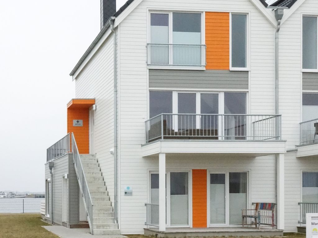 Marina Lodge