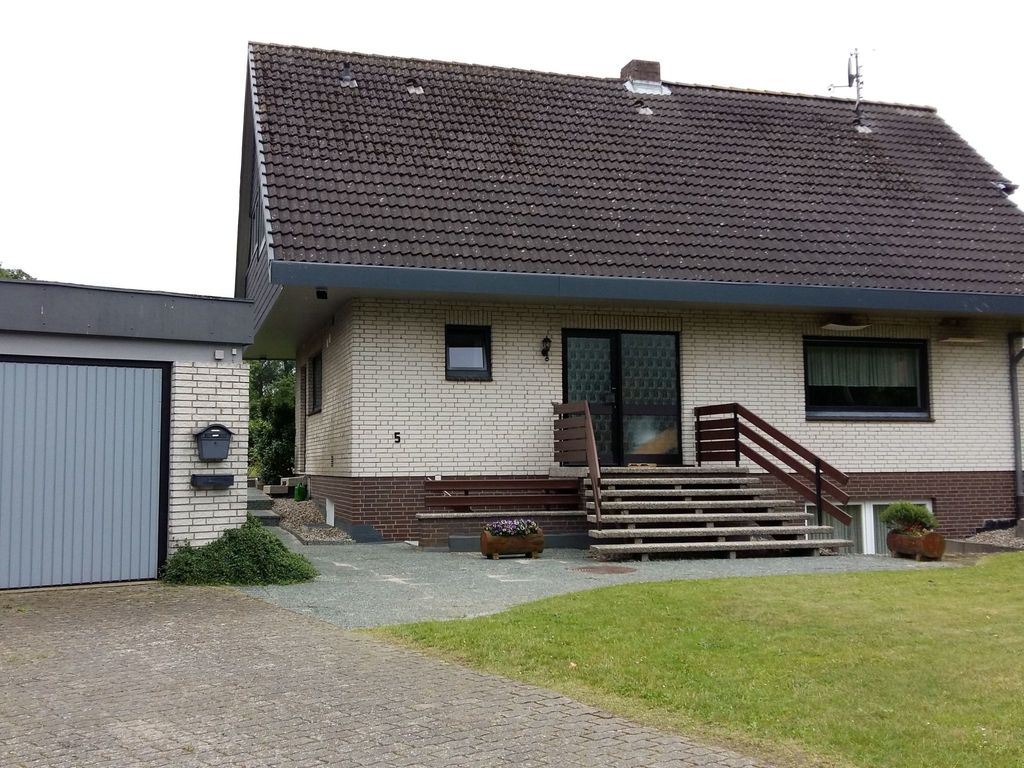 Familienfreundliches Einfamilienhaus "Adrian"
