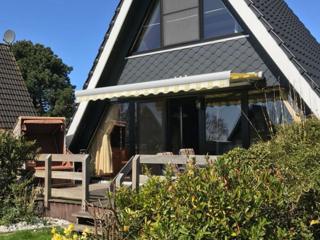 in Fedderwardersiel mit Terrasse