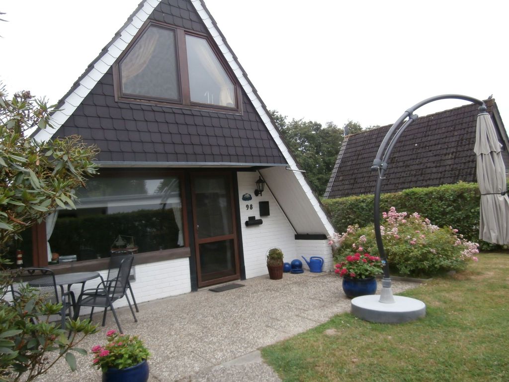 Uriges Ferienhaus mit Garten und Grill